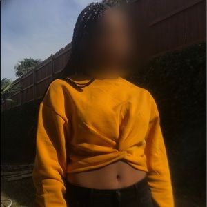 Yellow crew neck crop top